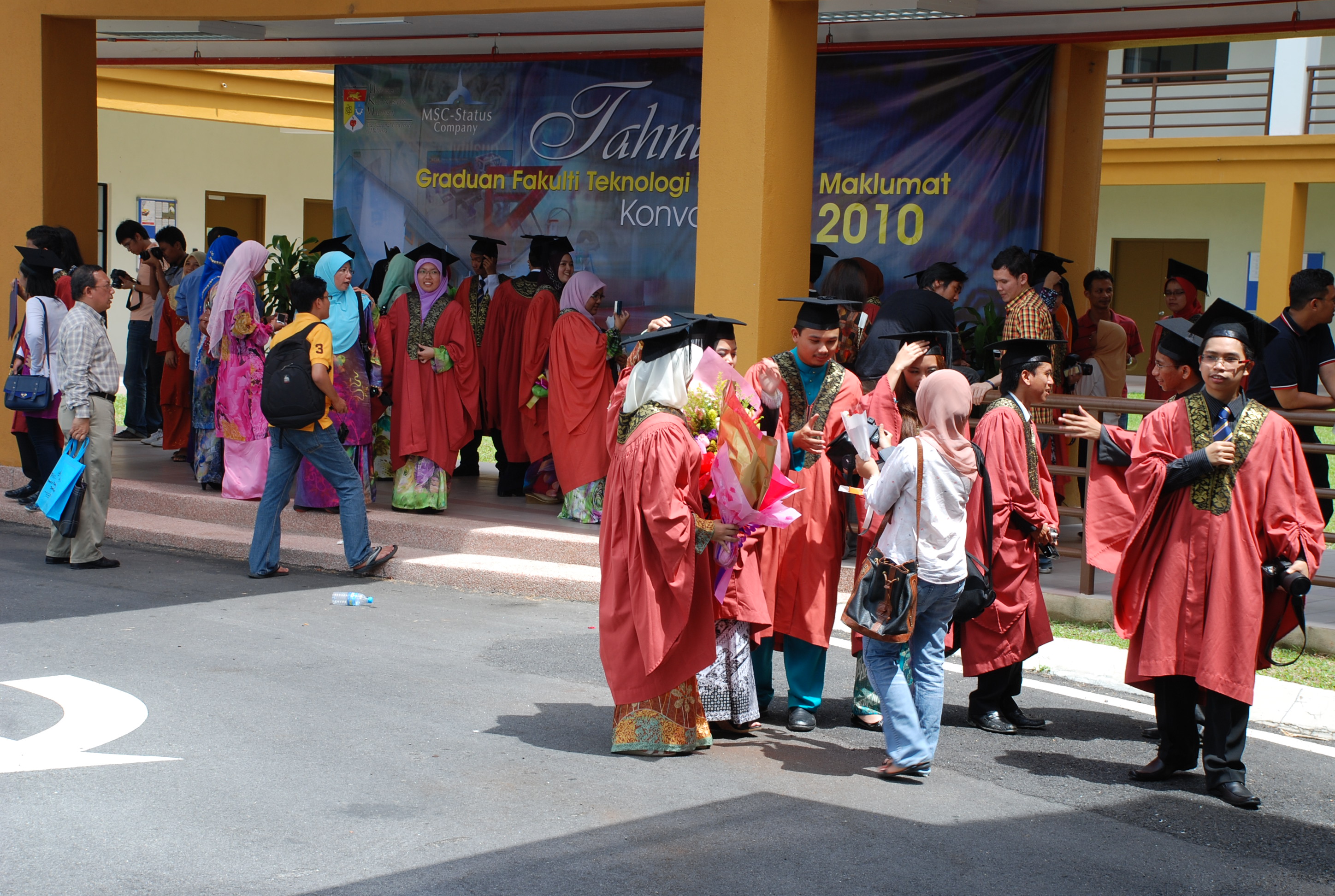Mesra Graduan'10  0376